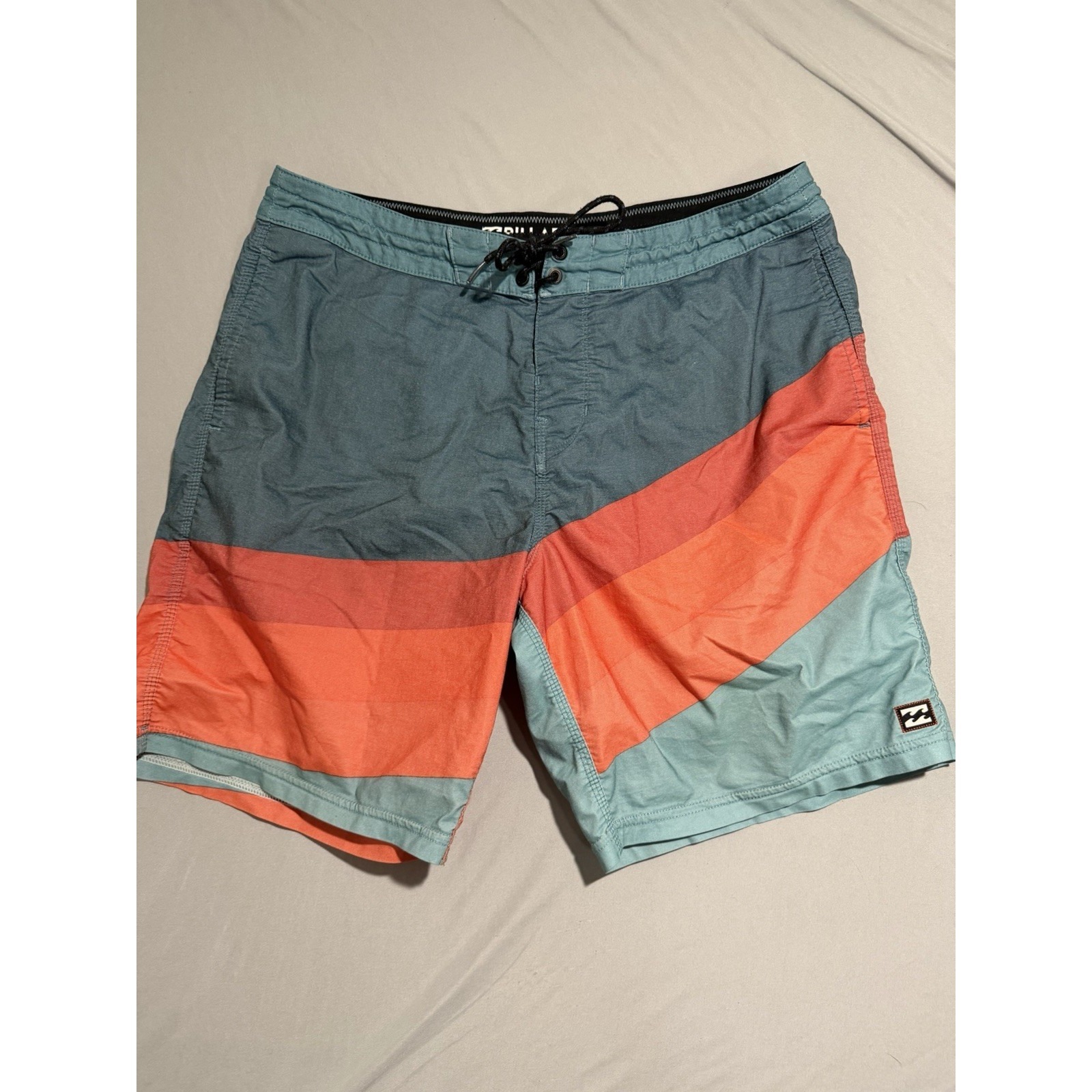 Billabong Surf Lo Tides Colorblock Teal Swim Trunks Shorts, Men's 33